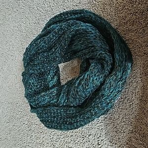 Express infinity scarf